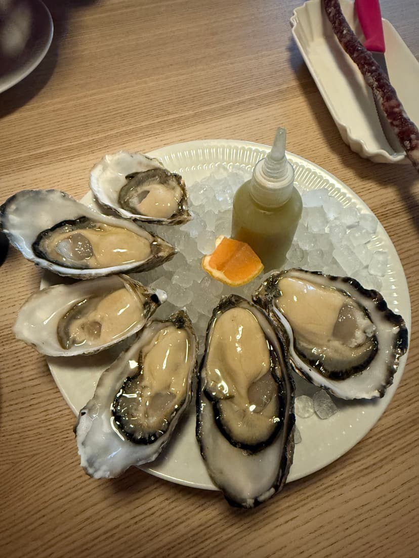 Oysters, Pepper Vinegar